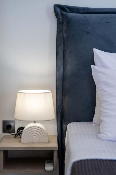 Skyhigh Haven Apartment Каламата Екстериор снимка