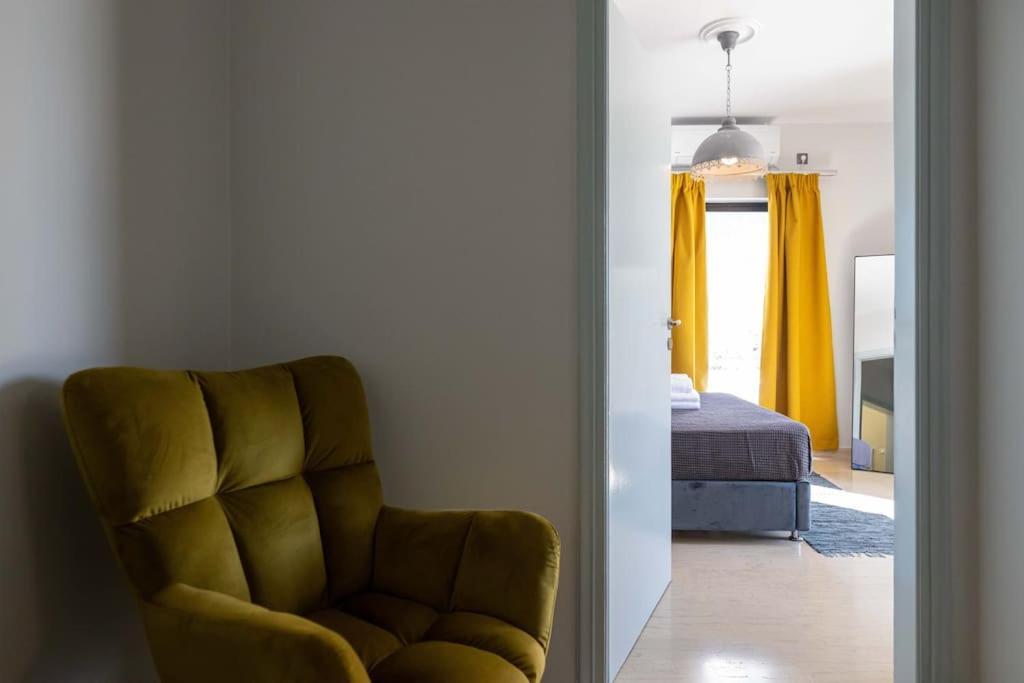 Skyhigh Haven Apartment Каламата Екстериор снимка