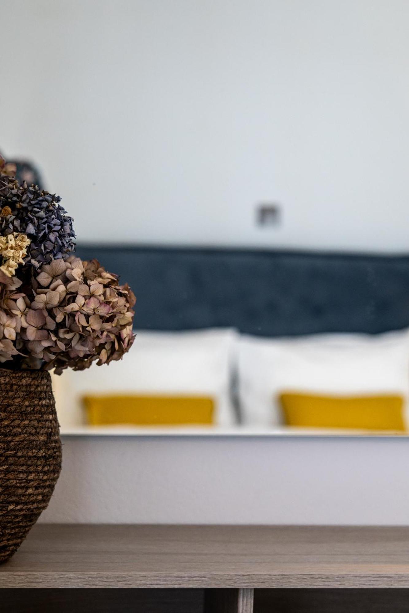 Skyhigh Haven Apartment Каламата Екстериор снимка